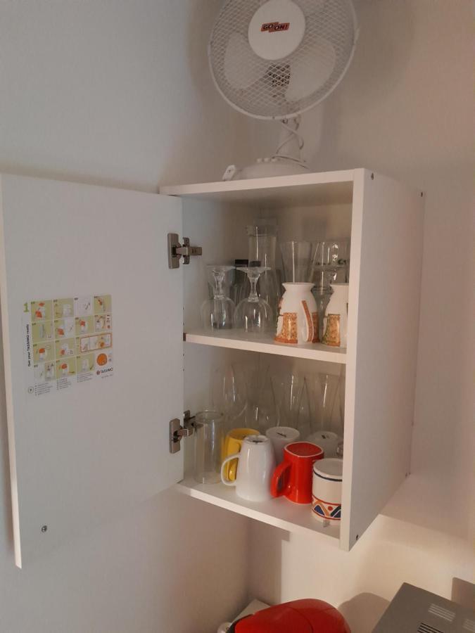 Apartment Mit Kueche Und Balkon Oder Terrasse, Ruhig Und Gut Erreichbar 皮丁 外观 照片