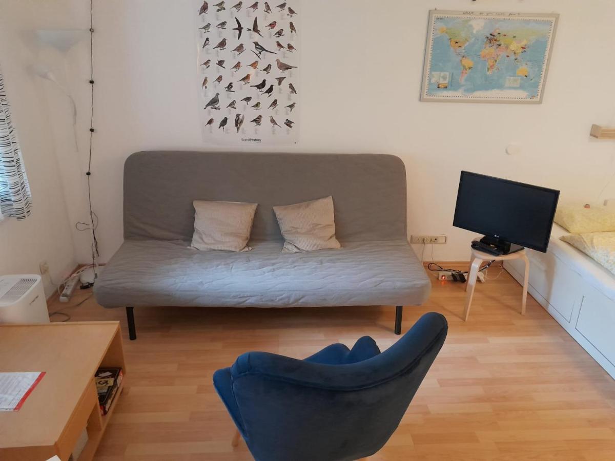 Apartment Mit Kueche Und Balkon Oder Terrasse, Ruhig Und Gut Erreichbar 皮丁 外观 照片